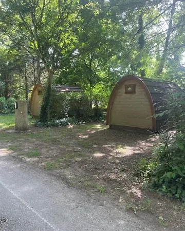 Camping Onlycamp Le Clos Imbert Thouars Exterior foto